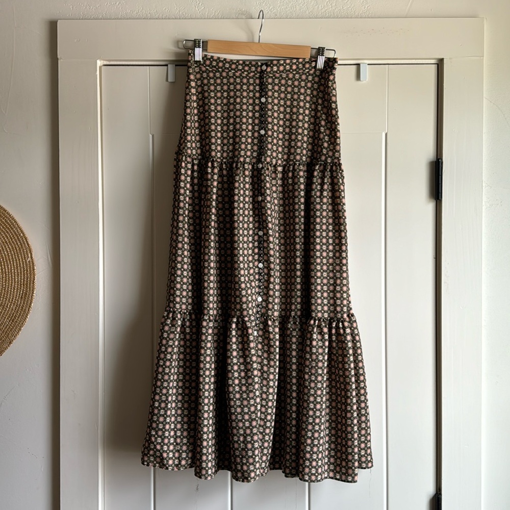 Max Studio Skirt